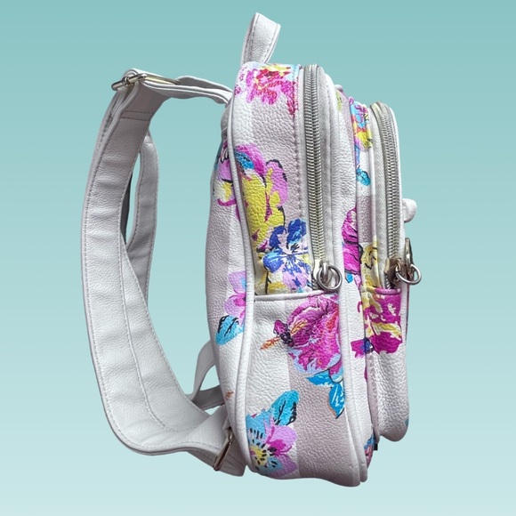 Betsey Johnson floral mini backpack - Picture 3 of 12